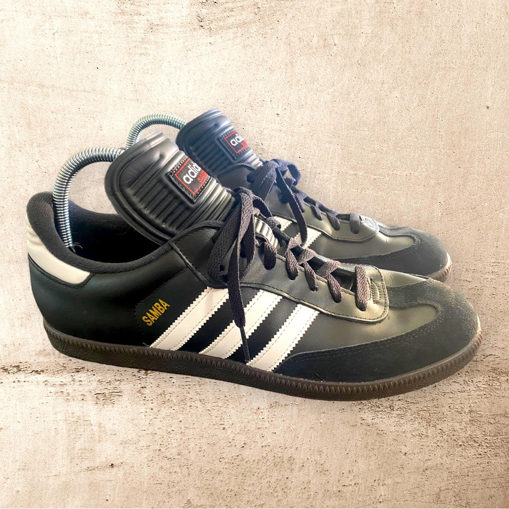 Adidas Samba Indoor Soccer Shoes Black White EVM 004001 Men's Size 11.5